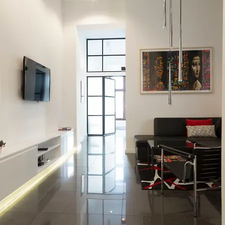Art Boutique *